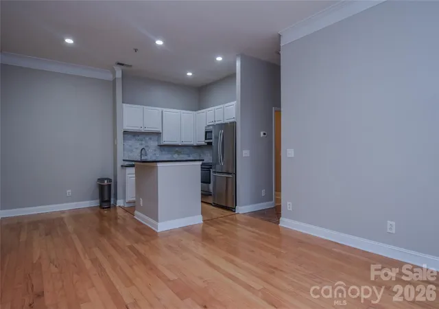 Photo 2 of Condo for sale at 727 Garden District Dr, Charlotte, NC 28202 | MLS# 4428737 | Listing updated on 2026-09-30