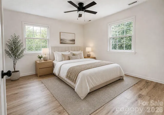 Photo 2 of Single family home for sale at 1527 Kingston Dr, Kannapolis, NC 28083 | MLS# 4428741 | Listing updated on 2026-10-20