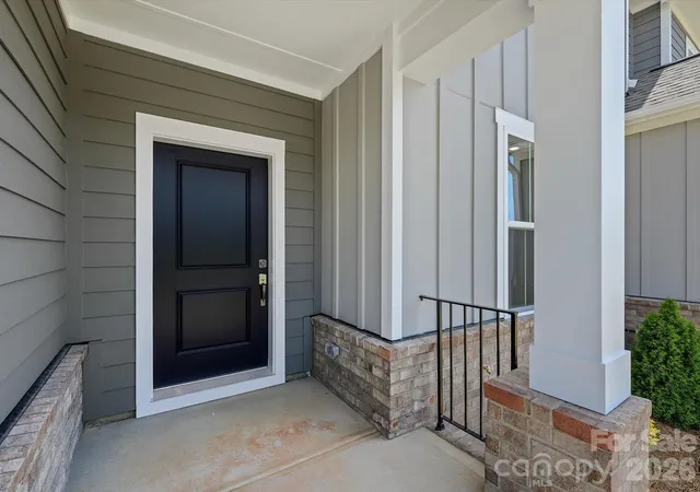 Photo 3 of Townhouse for sale at 569 Cape Cod Way, Rock Hill, SC 29732 | MLS# 4428742 | Listing updated on 2026-10-07