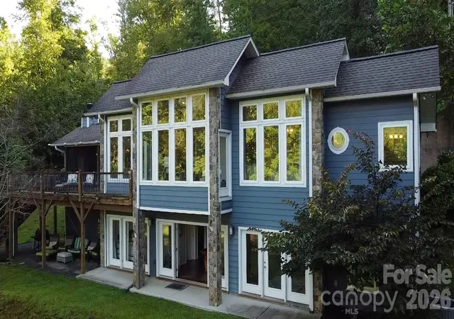 Photo 1 of Single family home for sale at 1130 Lost River Trl, Hayesville, NC 28904 | MLS# 4428752 | Listing updated on 2026-09-30