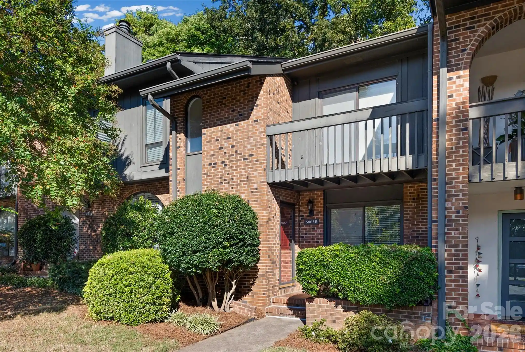 Listing Photo 2 - Condo for sale in 5803 Sharon Rd located at 5803 Sharon Rd, Charlotte, NC 28210 - Unit 5803 Sharon Rd