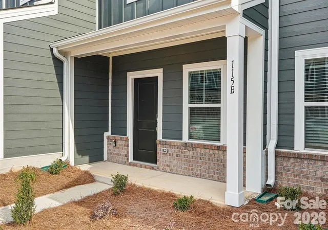 Photo 2 of Townhouse for sale at 115 Ciara Pl, Mooresville, NC 28115 | MLS# 4428799 | Listing updated on 2026-09-27