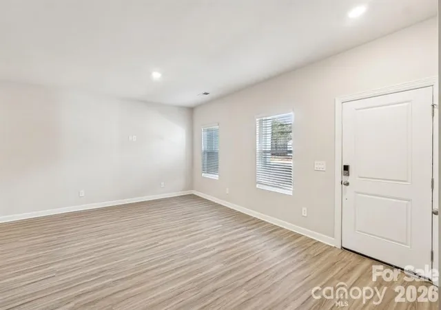 Photo 3 of Townhouse for sale at 115 Ciara Pl, Mooresville, NC 28115 | MLS# 4428799 | Listing updated on 2026-09-27