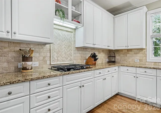 Photo 2 of Single family home for sale at 15018 Balenie Tr Ln, Charlotte, NC 28277 | MLS# 4428808 | Listing updated on 2026-10-01