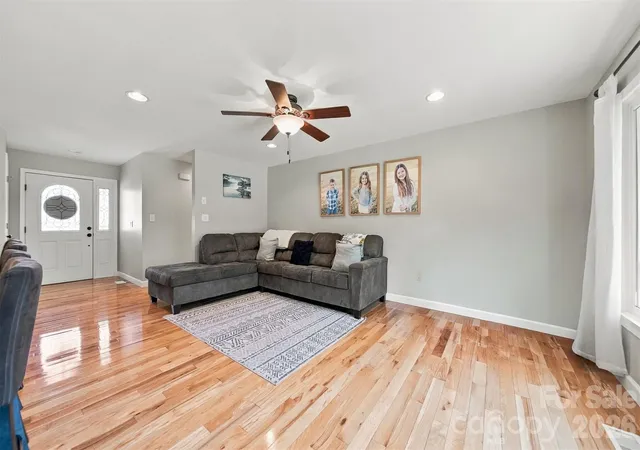 Photo 3 of Single family home for sale at 2094 South Frk Dr, Morganton, NC 28655 | MLS# 4428817 | Listing updated on 2026-09-30