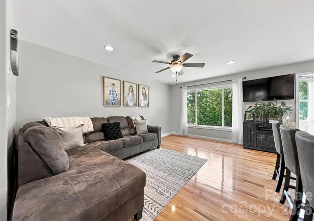 Photo 3 of Single family home for sale at 2094 South Frk Dr, Morganton, NC 28655 | MLS# 4428817 | Listing updated on 2026-09-30