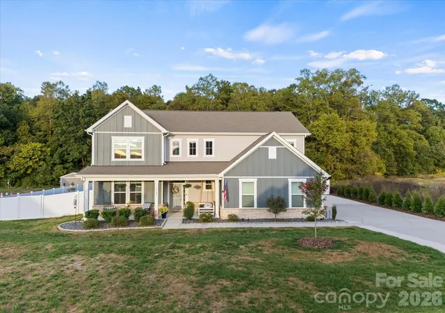 Photo 1 of Single family home for sale at 1305 Coppergate Dr, Salisbury, NC 28147 | MLS# 4428820 | Listing updated on 2026-10-13