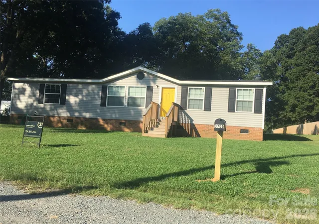 Photo 2 of Single family home for sale at 3705 Avondale Ln, Monroe, NC 28110 | MLS# 4428823 | Listing updated on 2026-10-07