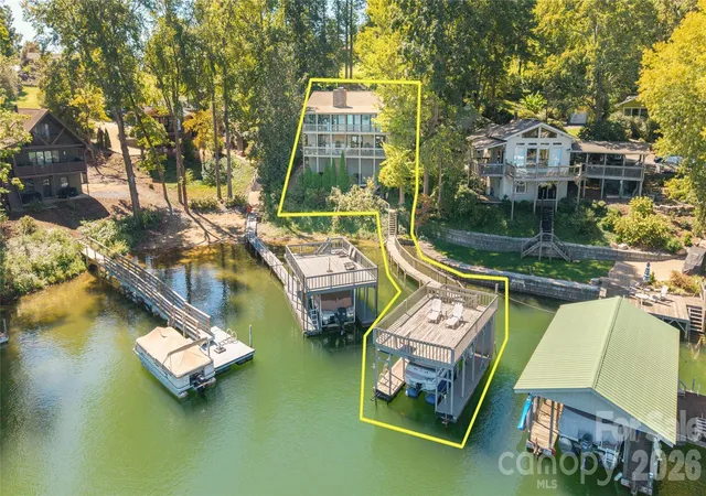 Photo 3 of Single family home for sale at 2231 N Point Dr, Nebo, NC 28761 | MLS# 4428841 | Listing updated on 2026-09-30