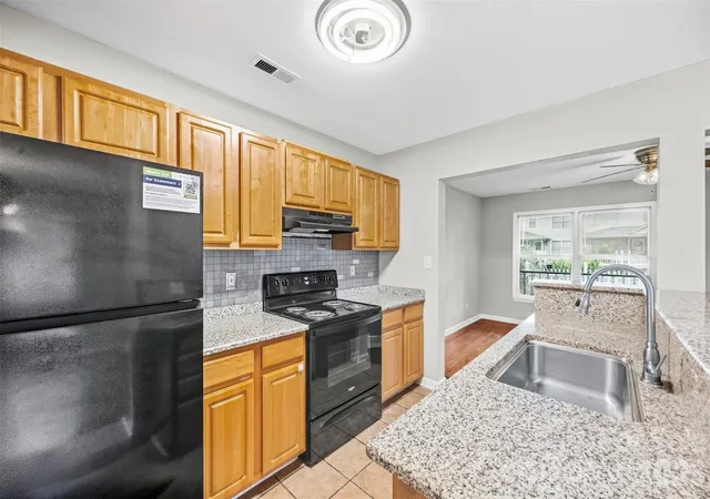 Photo 4 of Townhouse for sale at 1605 Begonia Way, Rock Hill, SC 29732 | MLS# 4428852 | Listing updated on 2026-09-27
