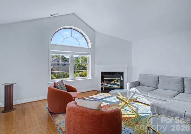 Photo 3 of Townhouse for sale at 58 Outlook Cir, Swannanoa, NC 28778 | MLS# 4428853 | Listing updated on 2026-10-07