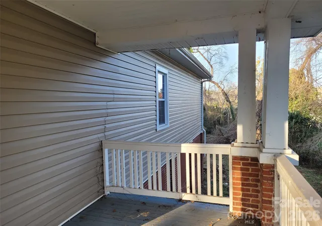 Photo 3 of Single family home for sale at 34 Fairview Ave, Ware Shoals, SC 29692 | MLS# 4428854 | Listing updated on 2026-09-29