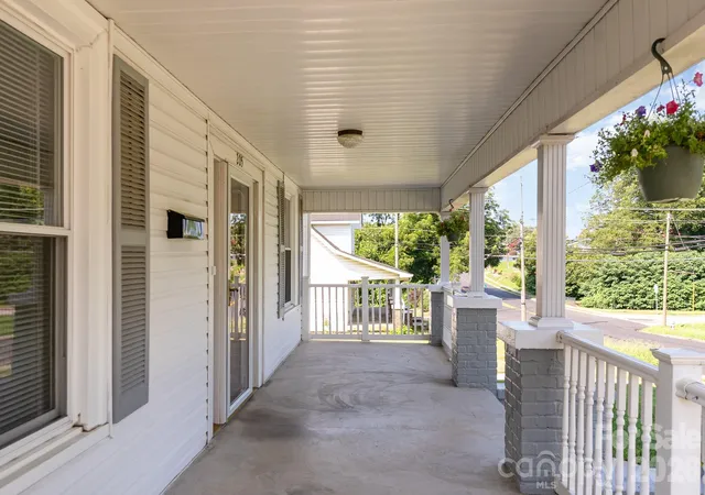 Photo 4 of Single family home for sale at 205 N Martin Luther King Jr Ave, Salisbury, NC 28144 | MLS# 4428868 | Listing updated on 2026-09-27