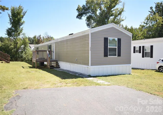 Photo 1 of Single family home for sale at 333 Brownstone Dr, Rock Hill, SC 29730 | MLS# 4428888 | Listing updated on 2026-09-27