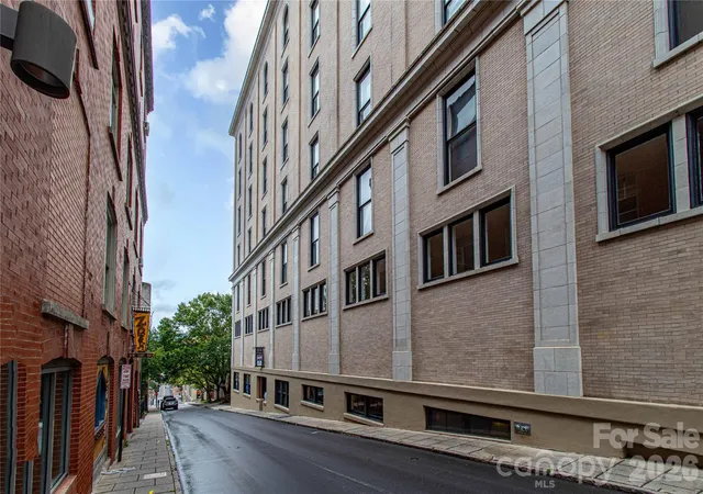 Photo 42 of Condo for sale at 84 W Walnut St #501, Asheville, NC 28801 | MLS# 4428898 | Listing updated on 2026-10-02
