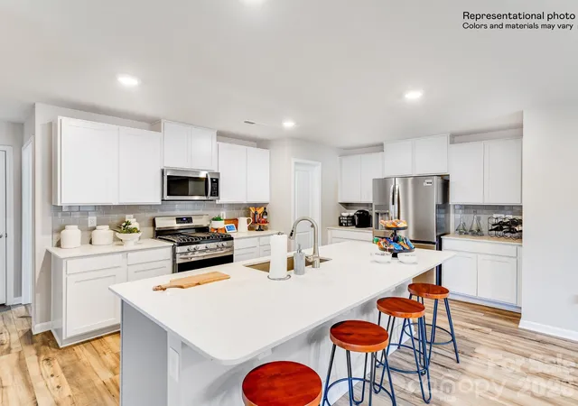 Photo 4 of Single family home for sale at 4024 Oxford Glen Dr #OG 21, Claremont, NC 28610 | MLS# 4428899 | Listing updated on 2026-09-28