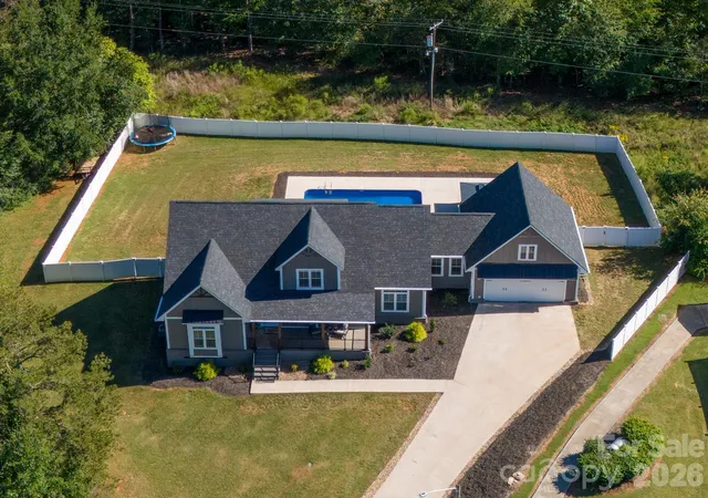 Photo 48 of Single family home for sale at 6 Leisure Cir, Granite Falls, NC 28630 | MLS# 4428902 | Listing updated on 2026-10-18