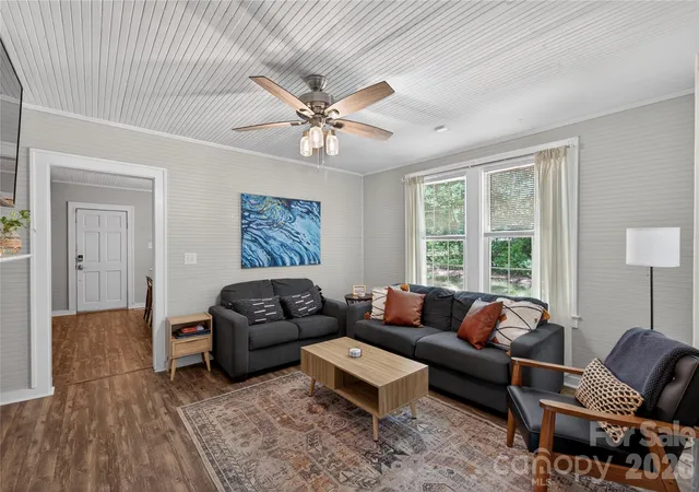 Photo 3 of Single family home for sale at 712 Jackson St, Fort Mill, SC 29715 | MLS# 4428914 | Listing updated on 2026-10-08