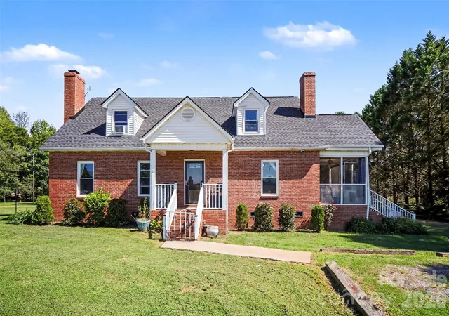 Photo 1 of Single family home for sale at 1026 Alpha Dr, Shelby, NC 28150 | MLS# 4428915 | Listing updated on 2026-10-01