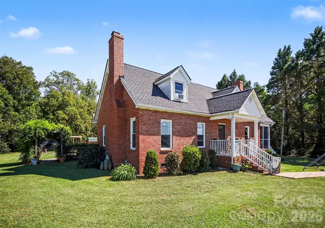 Photo 2 of Single family home for sale at 1026 Alpha Dr, Shelby, NC 28150 | MLS# 4428915 | Listing updated on 2026-10-01