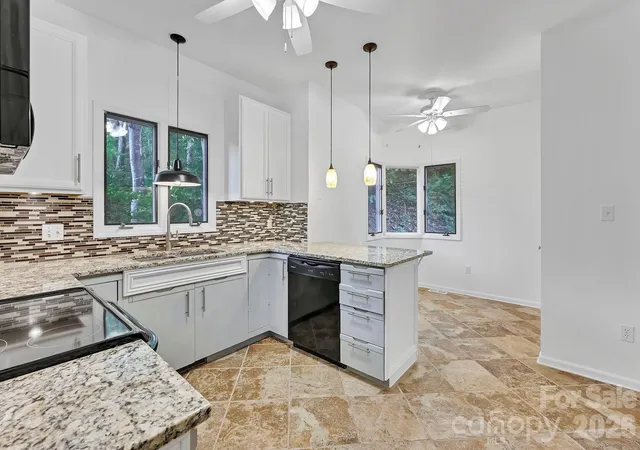 Photo 4 of Condo for sale at 305 Piney Mountain Dr #A/4, Asheville, NC 28805 | MLS# 4428920 | Listing updated on 2026-10-03