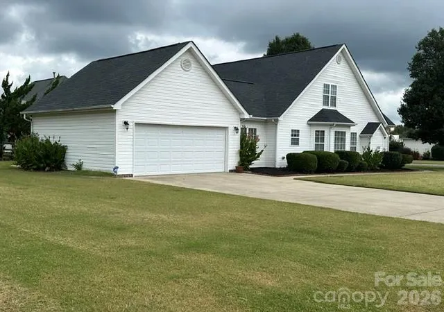 Photo 2 of Single family home for sale at 2001 Hemby Cmns Cor, Indian Trail, NC 28079 | MLS# 4428922 | Listing updated on 2026-10-05