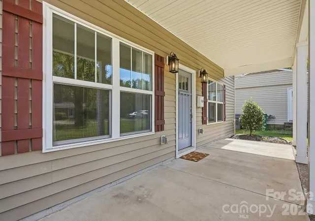 Photo 3 of Single family home for sale at 305 Harrison St, Charlotte, NC 28208 | MLS# 4428943 | Listing updated on 2026-10-07