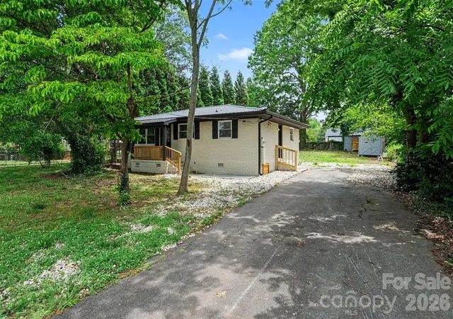Photo 2 of Single family home for sale at 5475 Bertie Ave, Salisbury, NC 28147 | MLS# 4428945 | Listing updated on 2026-09-27