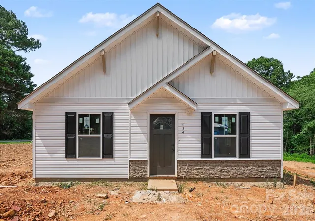 Single family home for sale at 310 Magness Rd, Shelby, NC 28150 | MLS# 4428950