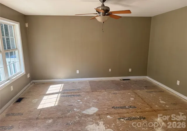 Photo 4 of Single family home for sale at 406 N Caldwell St, Salisbury, NC 28144 | MLS# 4428954 | Listing updated on 2026-09-29