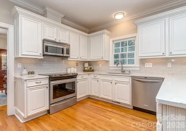 Photo 3 of Single family home for sale at 9707 St Barts Ln, Huntersville, NC 28078 | MLS# 4428955 | Listing updated on 2026-09-30