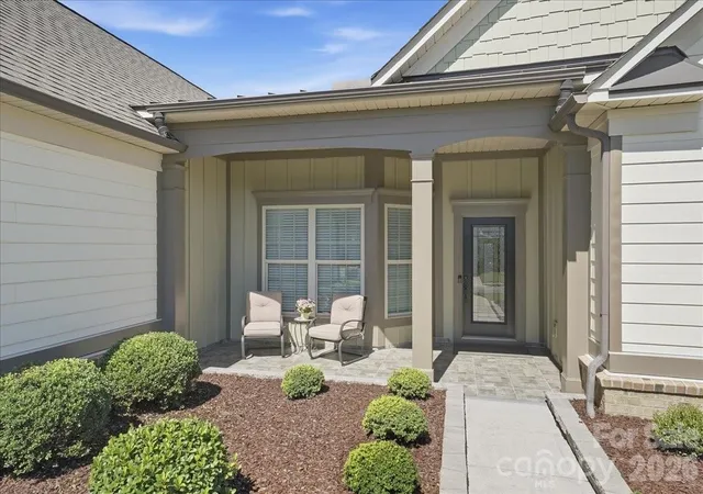 Photo 3 of Single family home for sale at 445 Haven Ave, Fort Mill, SC 29715 | MLS# 4428956 | Listing updated on 2026-10-01