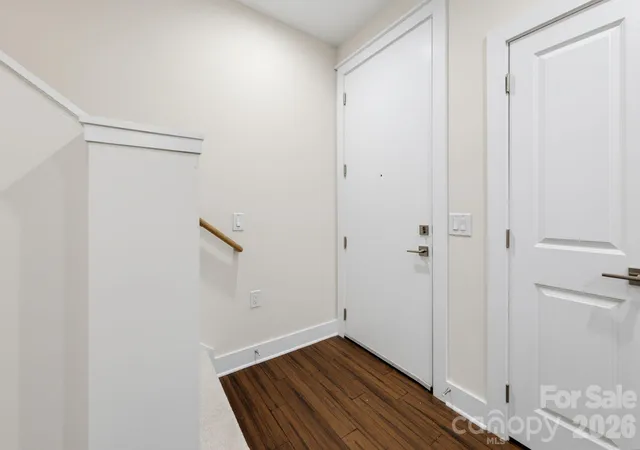 Listing Photo 4 - Condo for sale in building located at 317 E Tremont Ave, Charlotte, NC 28203 - Unit #105