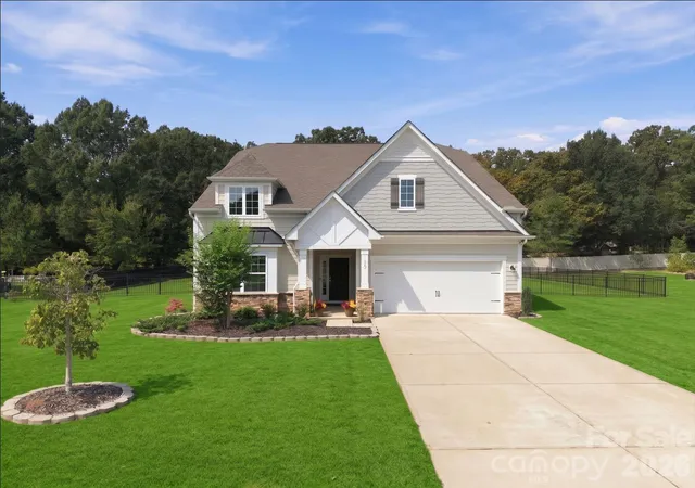Photo 1 of Single family home for sale at 302 Samuel St #35, Matthews, NC 28104 | MLS# 4428975 | Listing updated on 2026-10-01