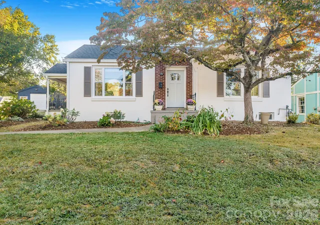 Single family home for sale at 72 Fairfax Ave, Asheville, NC 28806 | MLS# 4428977