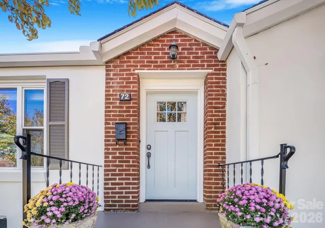 Photo 2 of Single family home for sale at 72 Fairfax Ave, Asheville, NC 28806 | MLS# 4428977 | Listing updated on 2026-10-10