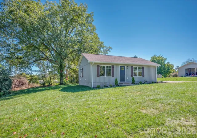 Photo 3 of Single family home for sale at 133 Sorrells Rd, Rutherfordton, NC 28139 | MLS# 4428983 | Listing updated on 2026-10-08