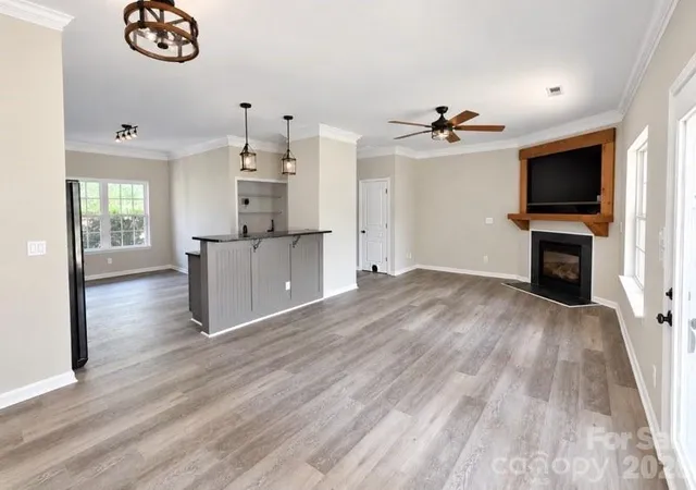 Photo 4 of Single family home for sale at 11116 Heritage Green Dr, Cornelius, NC 28031 | MLS# 4429006 | Listing updated on 2026-10-03