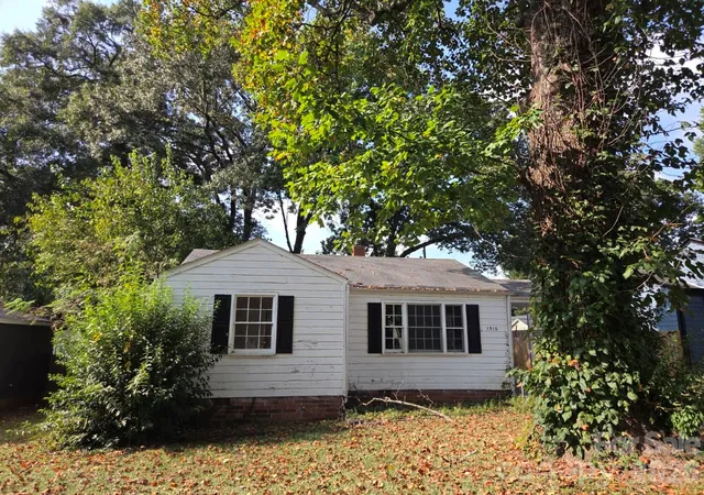 Land for sale at 1516 Herrin Ave, Charlotte, NC 28205 | MLS# 4429012