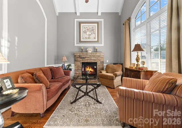 Photo 4 of Single family home for sale at 13812 Penick Pl, Davidson, NC 28036 | MLS# 4429015 | Listing updated on 2026-10-01
