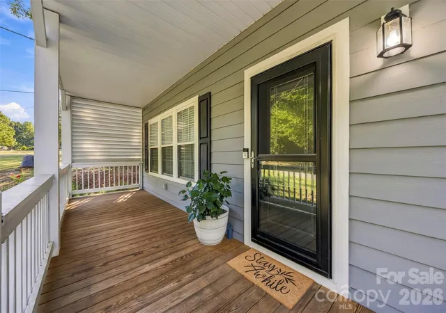 Photo 3 of Single family home for sale at 109 Fulton Farms Ln #1, Mooresville, NC 28117 | MLS# 4429020 | Listing updated on 2026-10-05