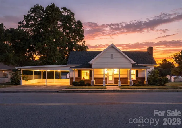 Photo 1 of Single family home for sale at 235 S Main St, Shelby, NC 28152 | MLS# 4429023 | Listing updated on 2026-10-04