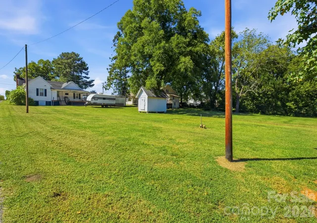 Photo 20 of Single family home for sale at 235 S Main St, Shelby, NC 28152 | MLS# 4429023 | Listing updated on 2026-10-04