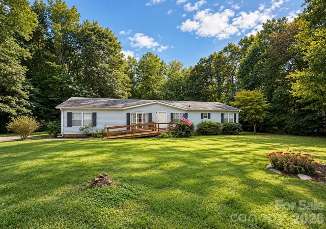 Photo 2 of Single family home for sale at 121 Haystack Ln, Olin, NC 28660 | MLS# 4429024 | Listing updated on 2026-09-29