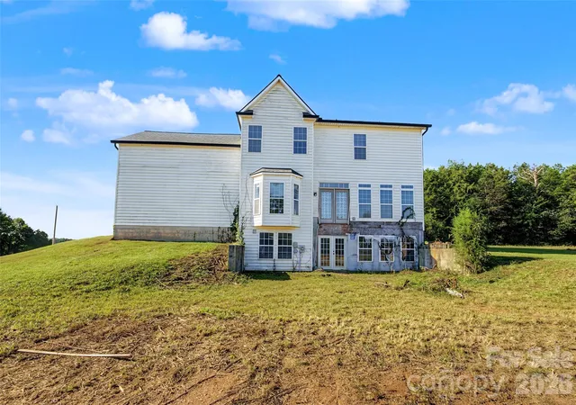 Photo 3 of Single family home for sale at 318 Huie Rd, Olin, NC 28660 | MLS# 4429027 | Listing updated on 2026-10-05