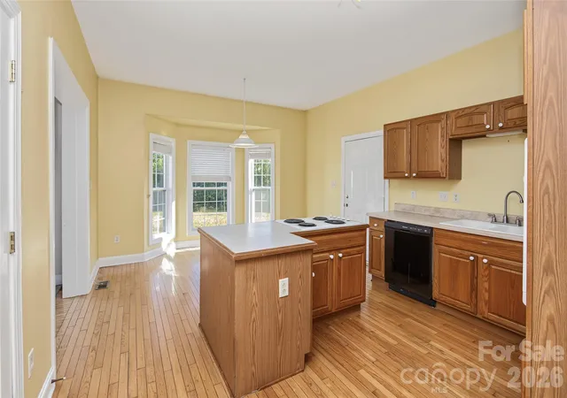 Photo 4 of Single family home for sale at 318 Huie Rd, Olin, NC 28660 | MLS# 4429027 | Listing updated on 2026-10-05