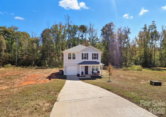 Photo 2 of Single family home for sale at 1684 Pen Oak Dr, Asheboro, NC 27203 | MLS# 4429032 | Listing updated on 2026-10-05