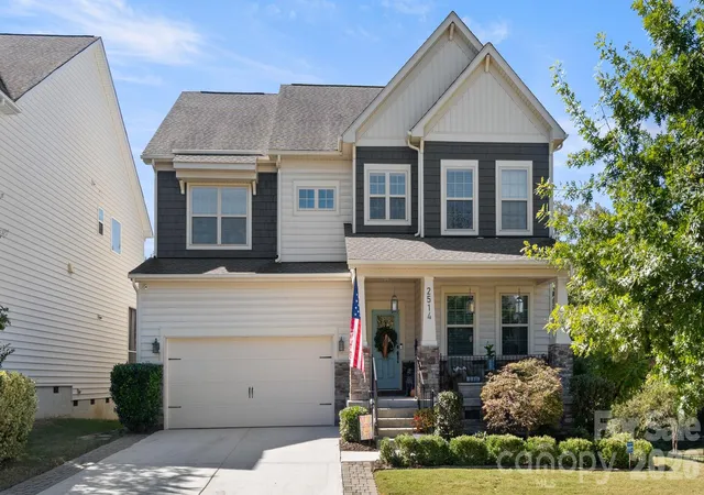 Photo 2 of Single family home for sale at 2514 Richland Balsam Dr, Fort Mill, SC 29715 | MLS# 4429043 | Listing updated on 2026-10-18