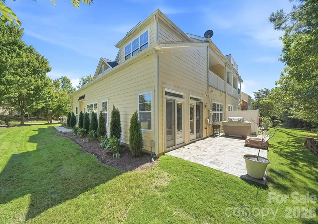 Photo 3 of Townhouse for sale at 411 Halyard Ln, Fort Mill, SC 29708 | MLS# 4429046 | Listing updated on 2026-09-30