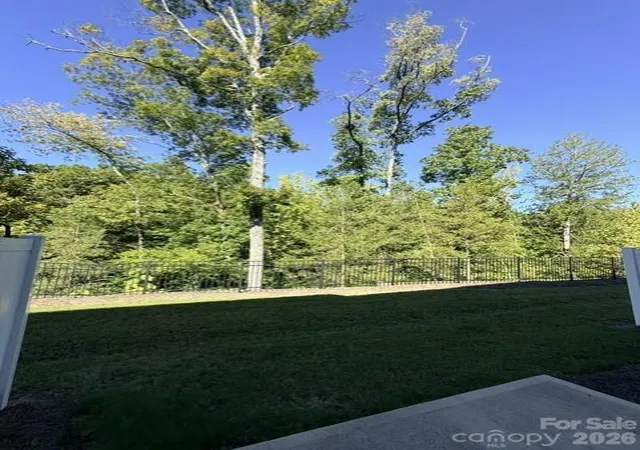 Photo 2 of Townhouse for sale at 1027 Grays Ml Rd, Charlotte, NC 28215 | MLS# 4429050 | Listing updated on 2026-10-01